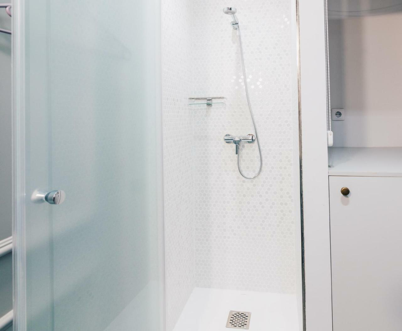 Gran Via Apartment By People Rentals Bilbao Bagian luar foto