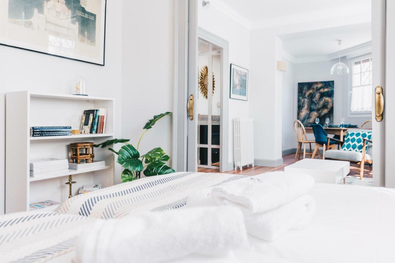 Gran Via Apartment By People Rentals Bilbao Bagian luar foto